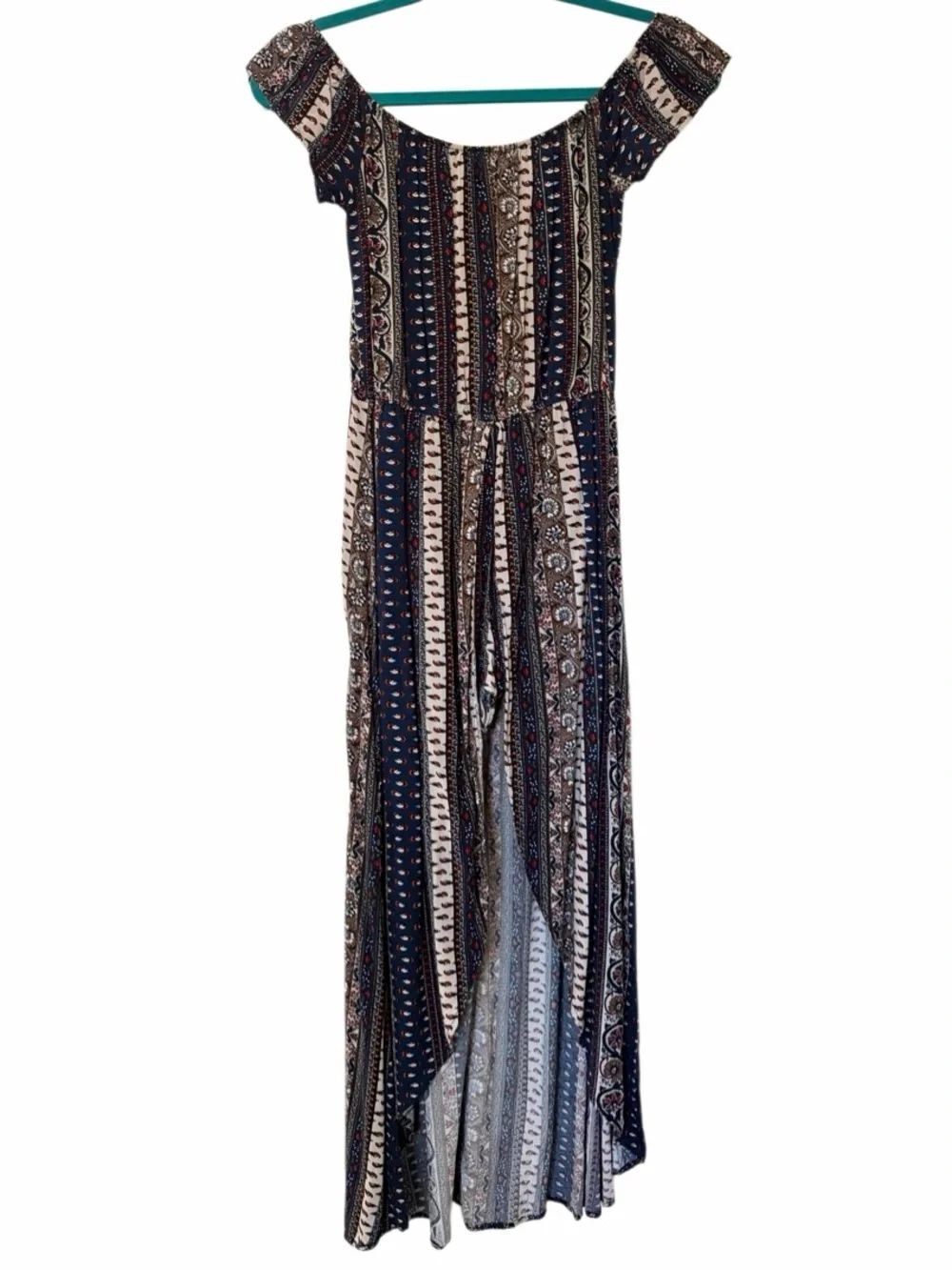 Ambiance Bohemian Off-Shoulder Maxi Dress in Navy and Cream Small